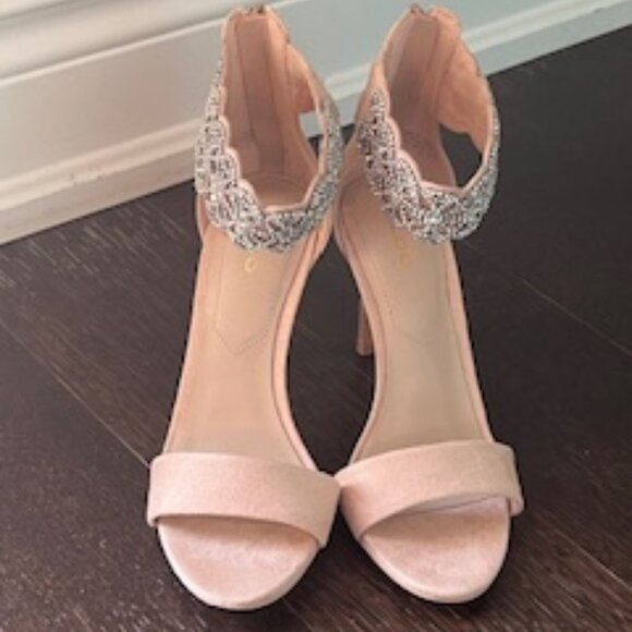 Aldo High Heel Shoes with Rhinestone Ankle Strap - Nude Colour -Size 5 - Picture 3 of 9
